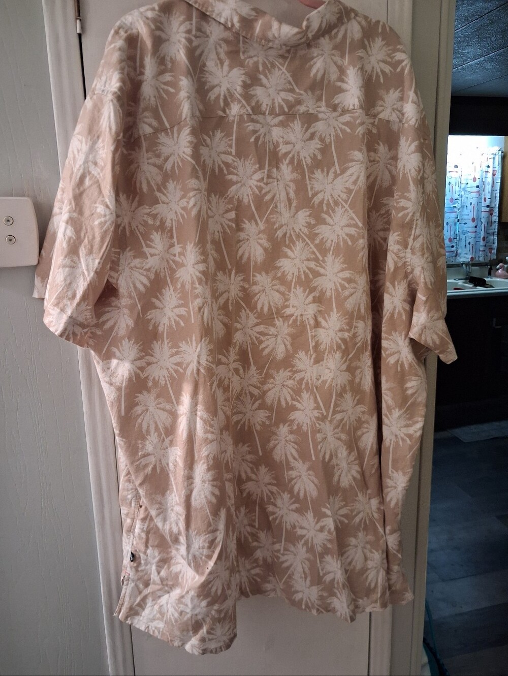 Nautica Men's Beige 5XL Palm-Print Short Sleeve Shirt - Picture 6 of 6
